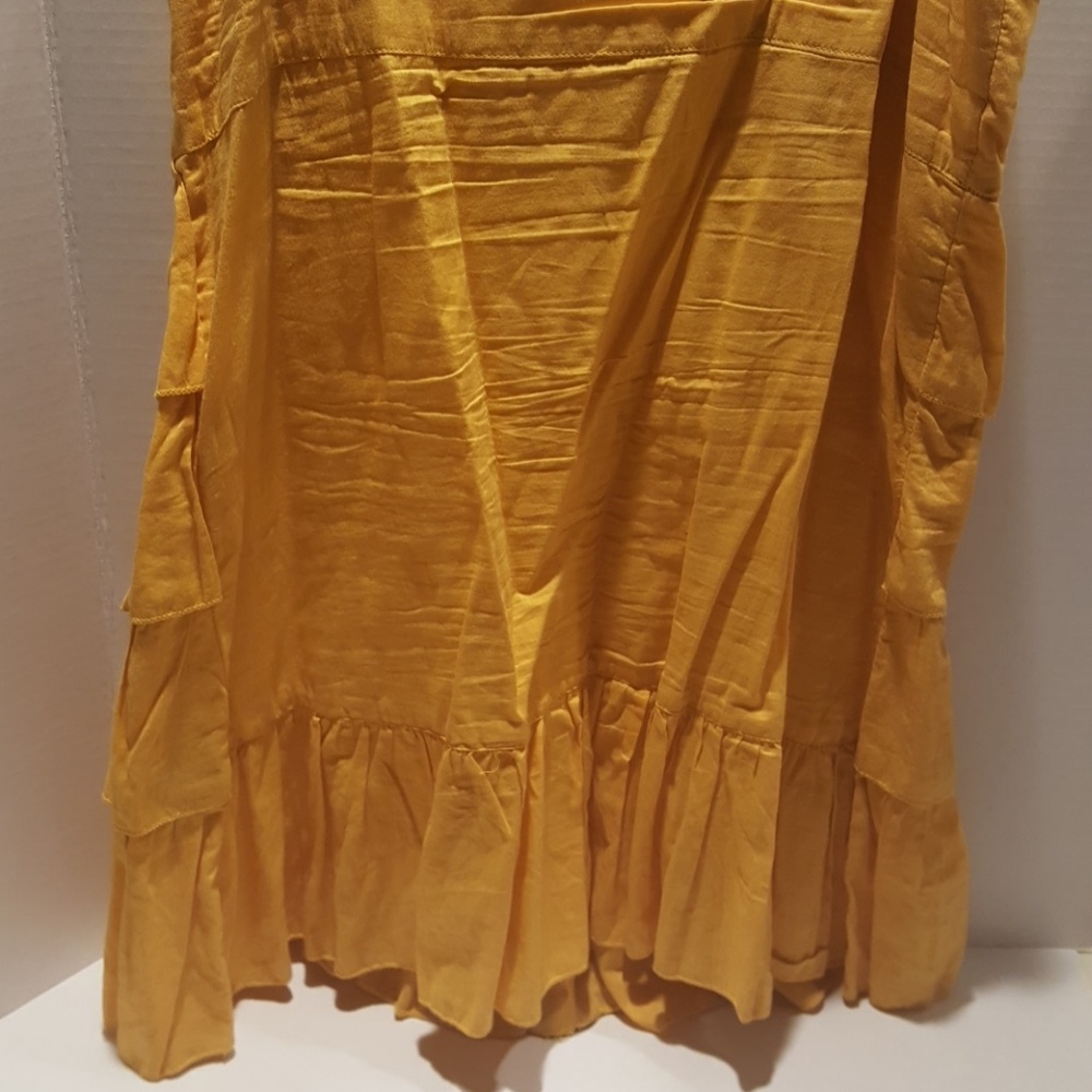 Ladies Top - Picture 4 of 7